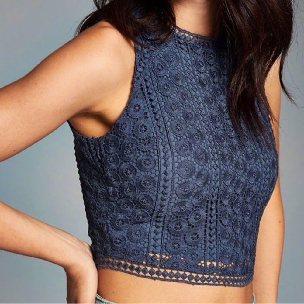 Abercrombie blue lace crop top